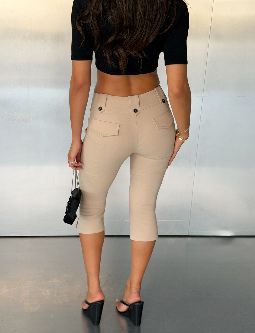 Glamcroft Pants Tan Khaki Capri with Button Fastening