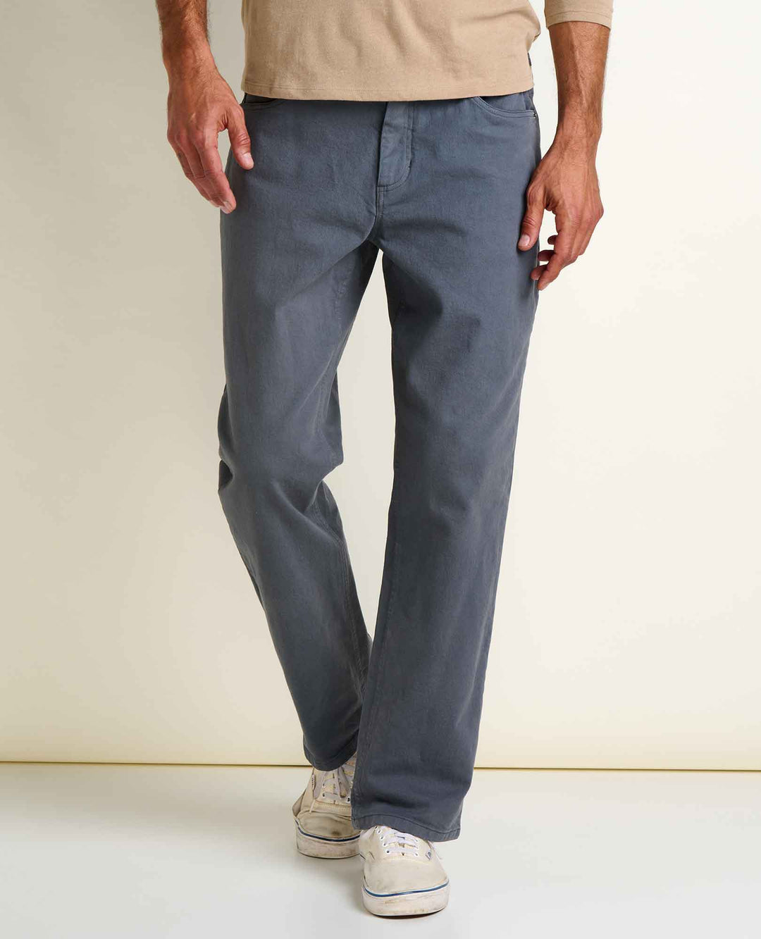 Glamcroft Men's Straight Jean in Iron, Comfortable Fit