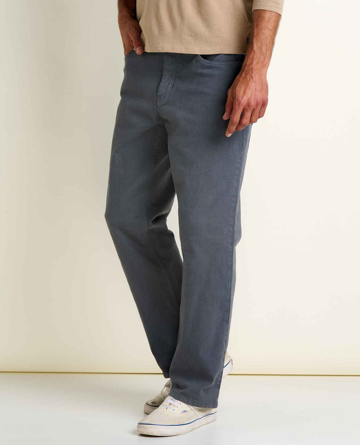 Glamcroft Men's Straight Jean in Iron, Comfortable Fit