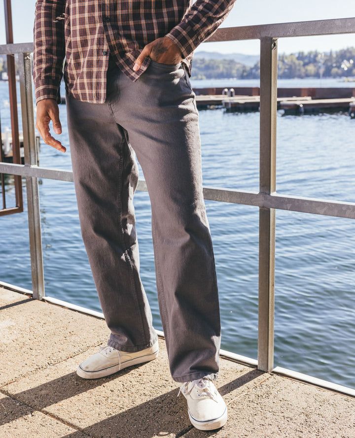 Glamcroft Men's Straight Jean in Iron, Comfortable Fit