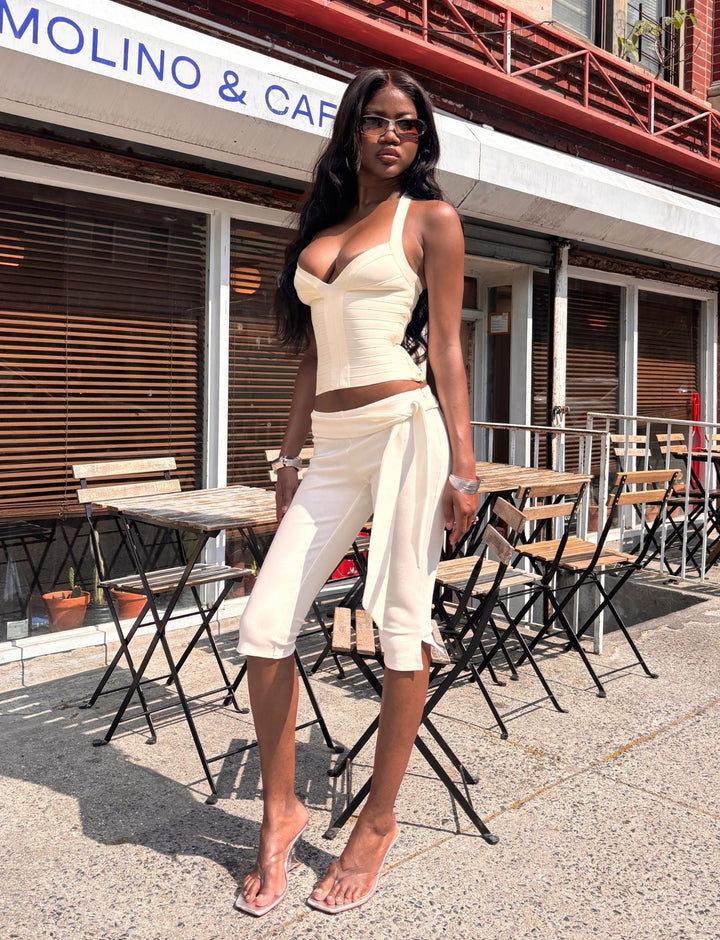 Glamcroft White Capri Pants with Removable Waist Tie